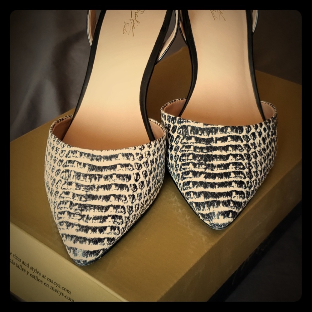 Lola Slingback heels
